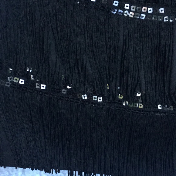 Black tassel and glittery skirt - Picture 2 of 2